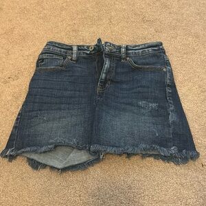 Kancan size medium dark denim jean short only worn once